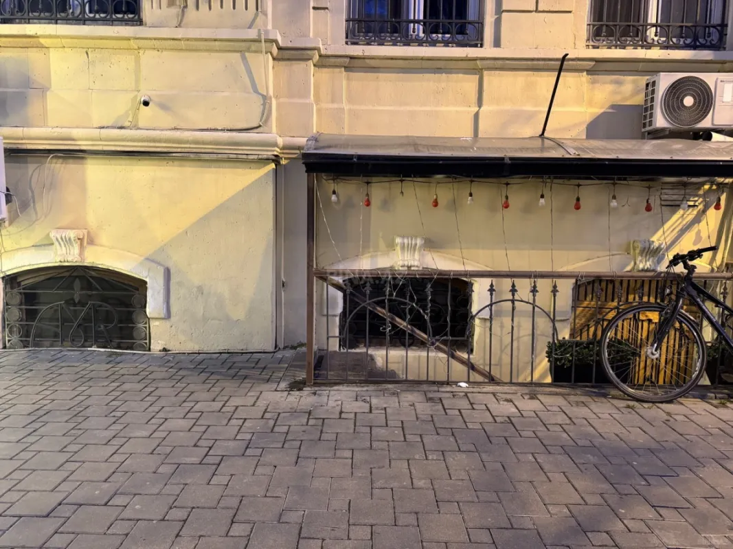 Kirayə verilir obyekt 56 m²