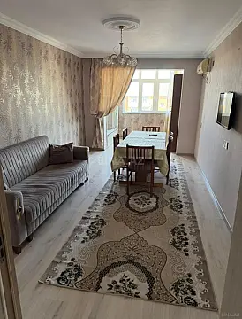 Kirayə verilir 2 otaqlı mənzil 60 m²