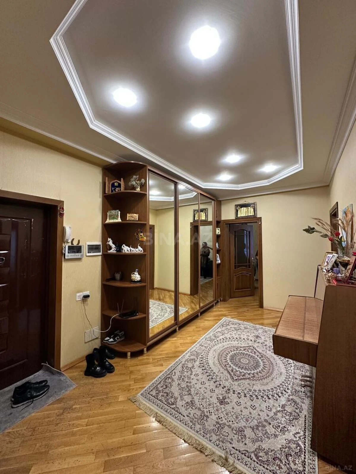 Satılır 3 otaqlı mənzil 90 m²