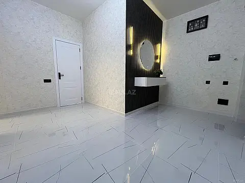Satılır 2 otaqlı mənzil 65 m²