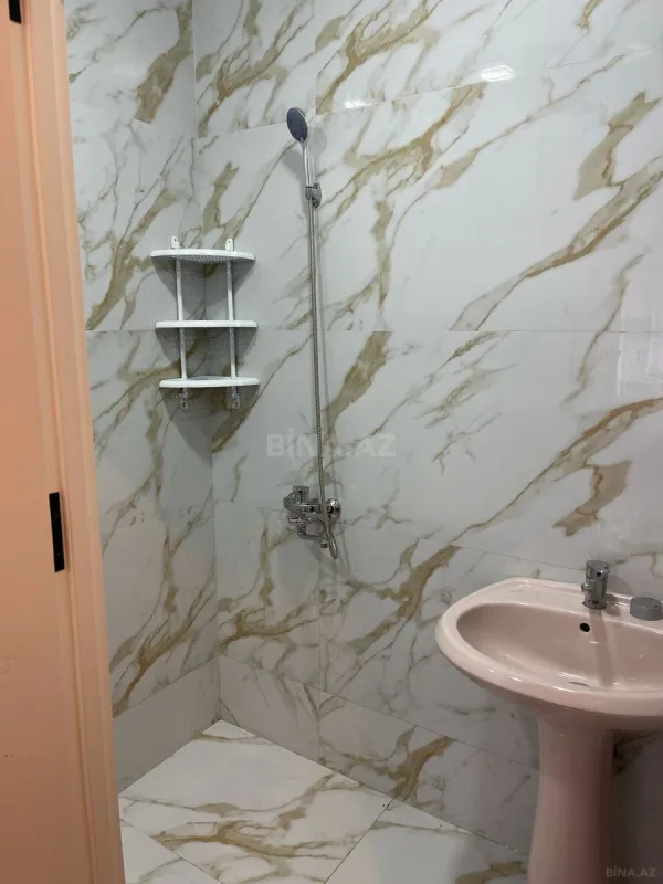 Kirayə verilir 3 otaqlı ofis 130 m²