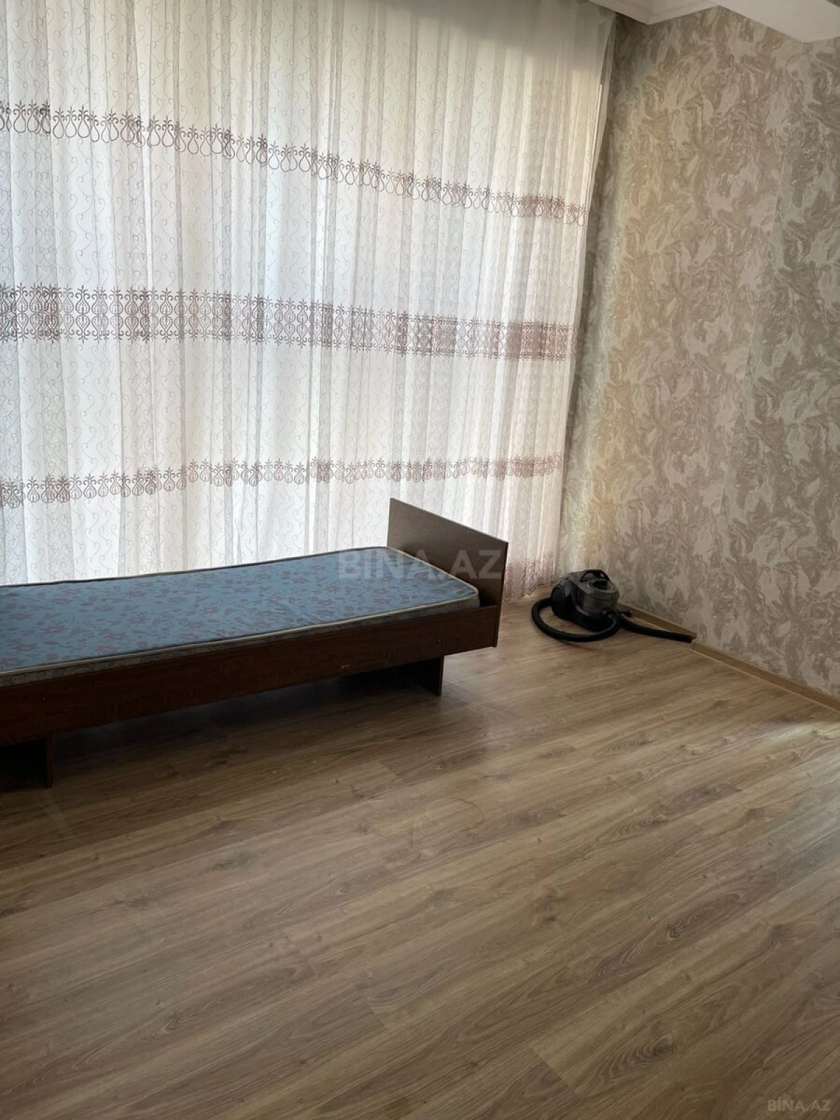 Kirayə verilir 3 otaqlı ofis 130 m²