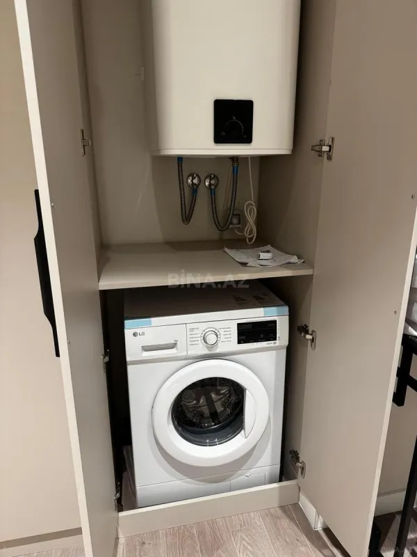 Kirayə verilir 2 otaqlı mənzil 92 m²