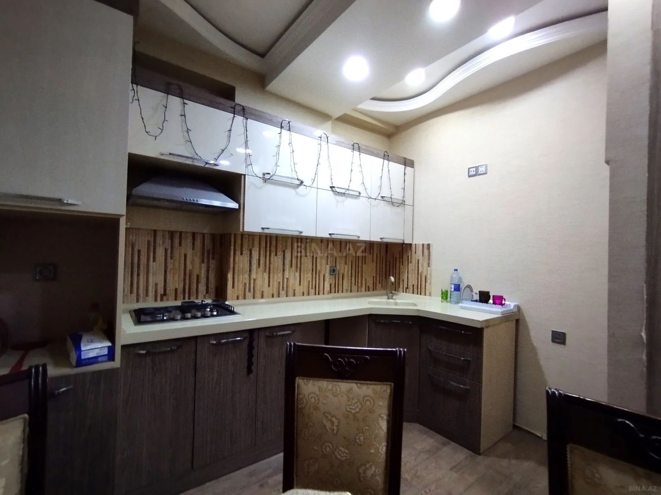 Satılır 2 otaqlı mənzil 60 m²