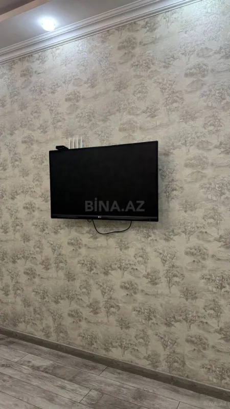 Kirayə verilir 2 otaqlı mənzil 72 m²