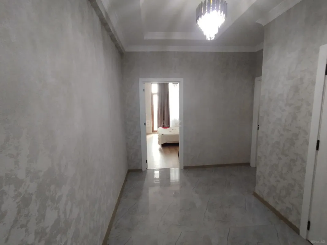Satılır 2 otaqlı mənzil 62 m²