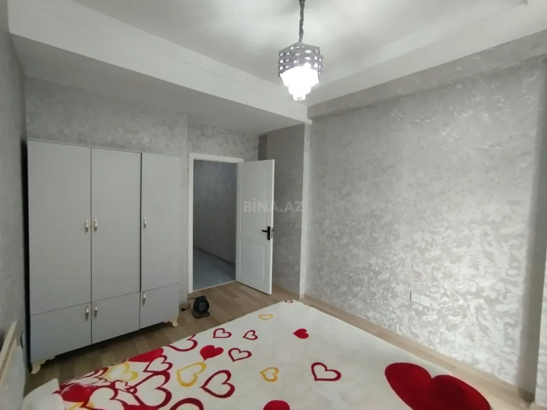 Satılır 2 otaqlı mənzil 62 m²