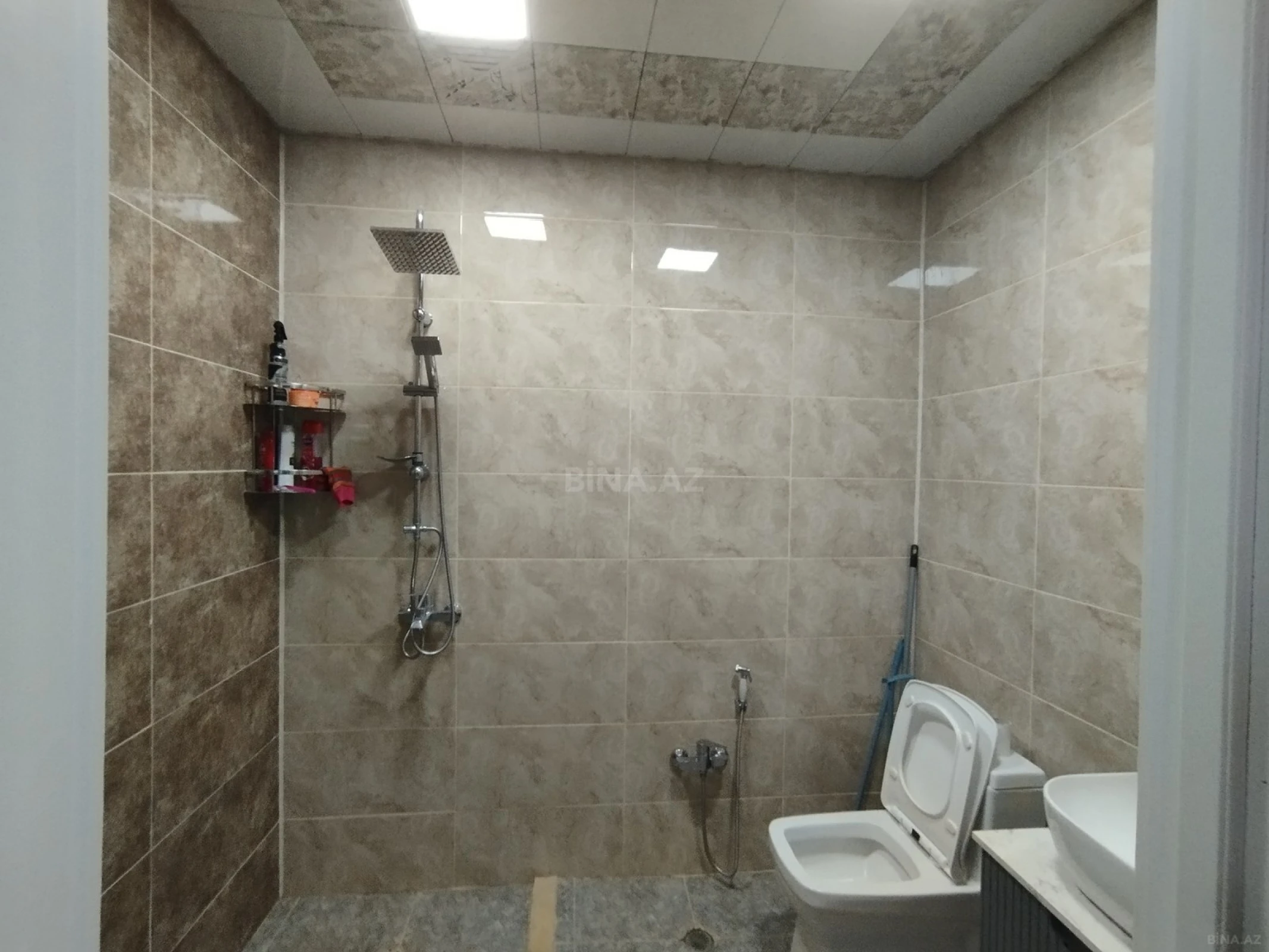Satılır 2 otaqlı mənzil 62 m²