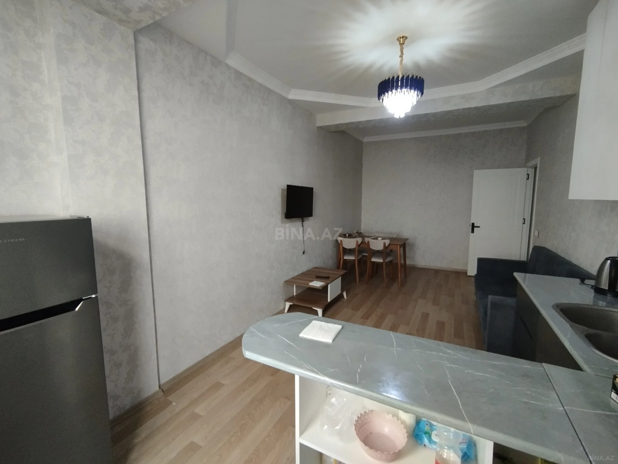 Satılır 2 otaqlı mənzil 62 m²
