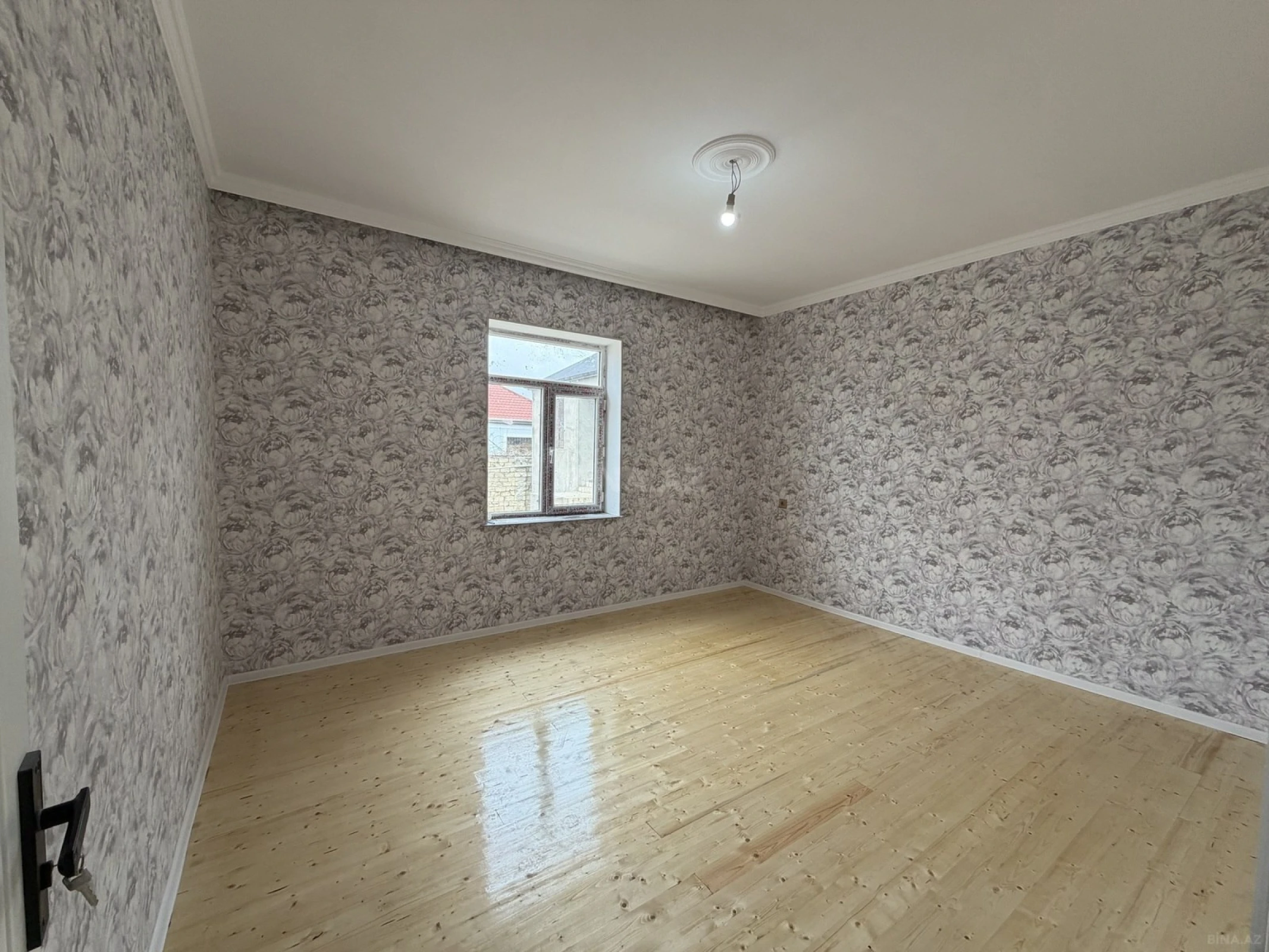 Satılır 3 otaqlı həyət evi 85 m²