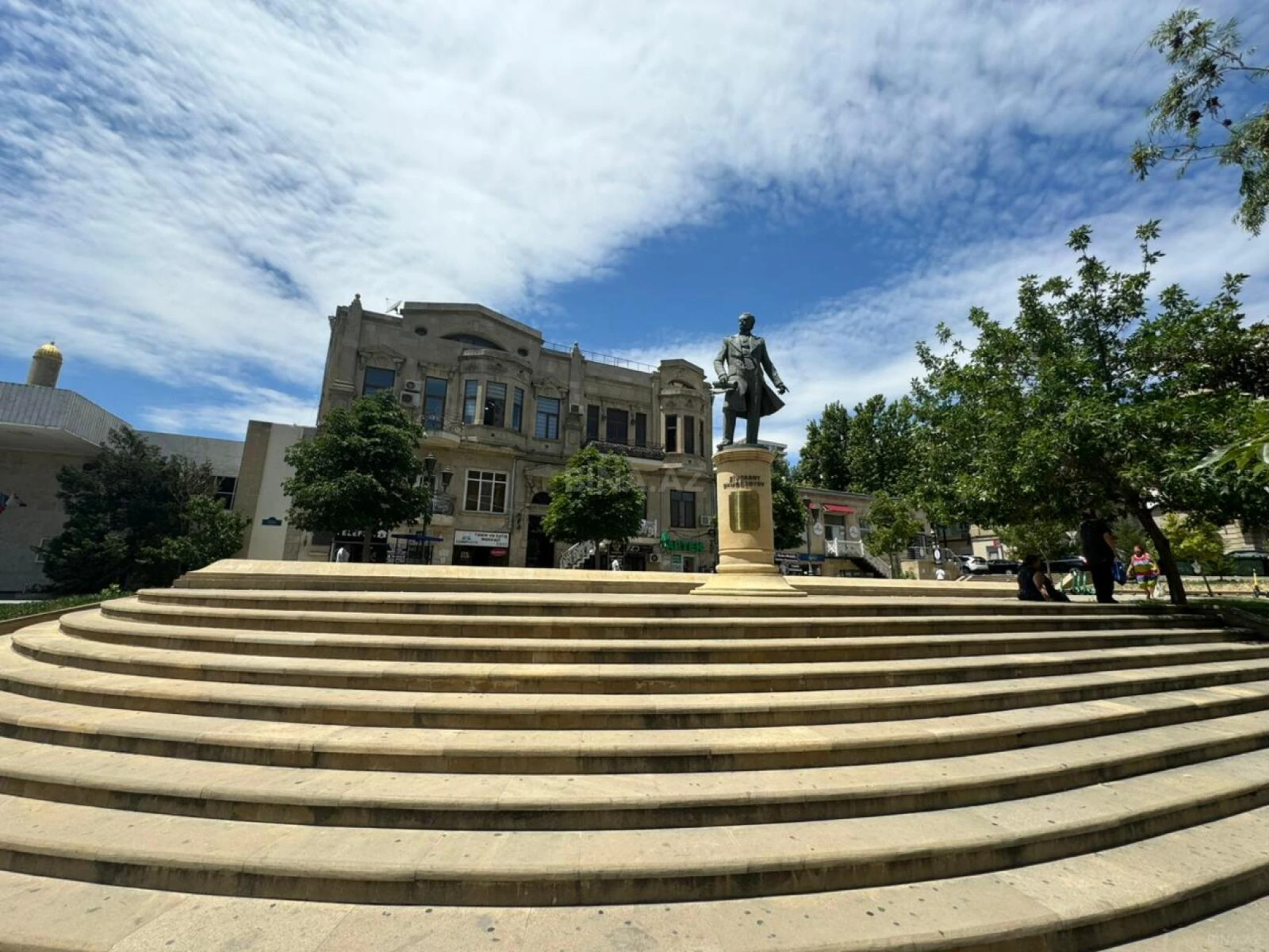 Kirayə verilir obyekt 50 m²