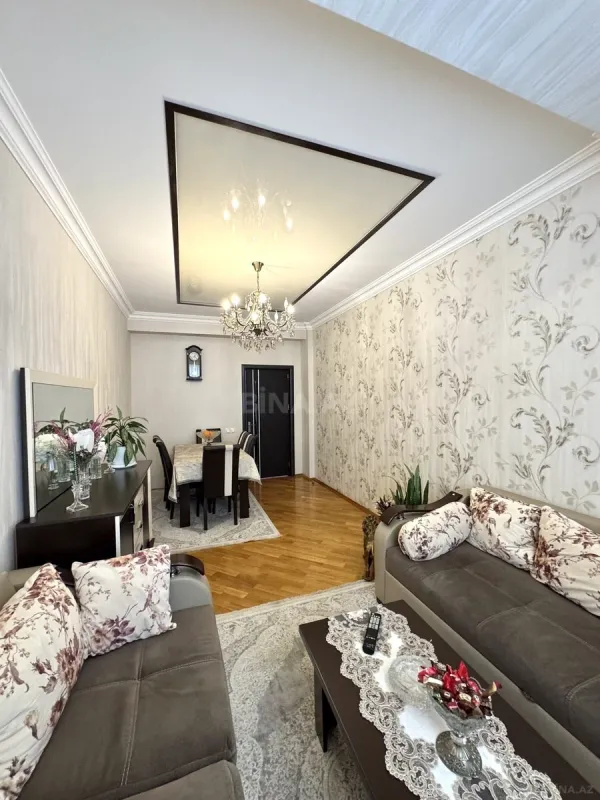 Satılır 3 otaqlı mənzil 93 m²