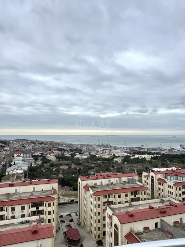 Satılır 3 otaqlı mənzil 93 m²
