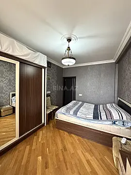 Satılır 3 otaqlı mənzil 93 m²