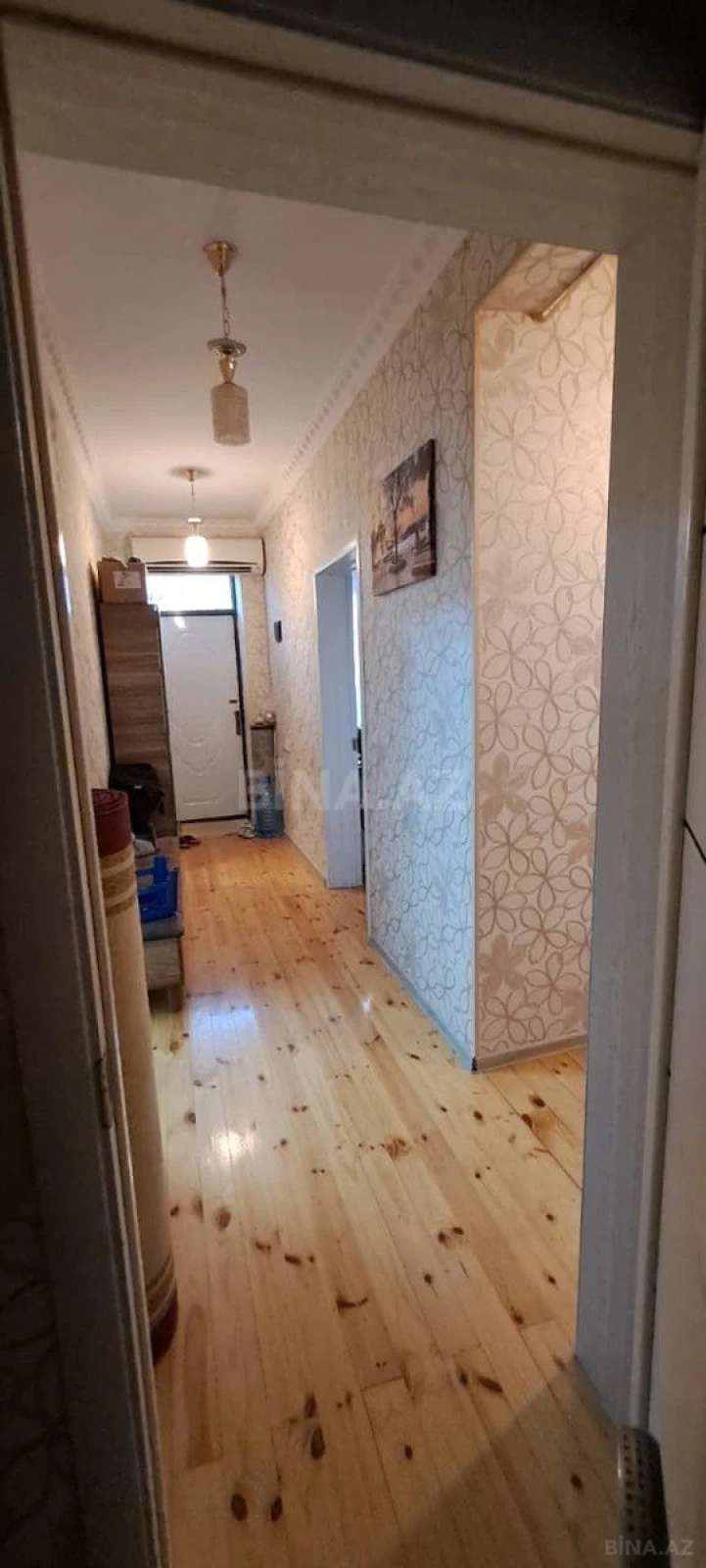 Satılır 5 otaqlı həyət evi 200 m²
