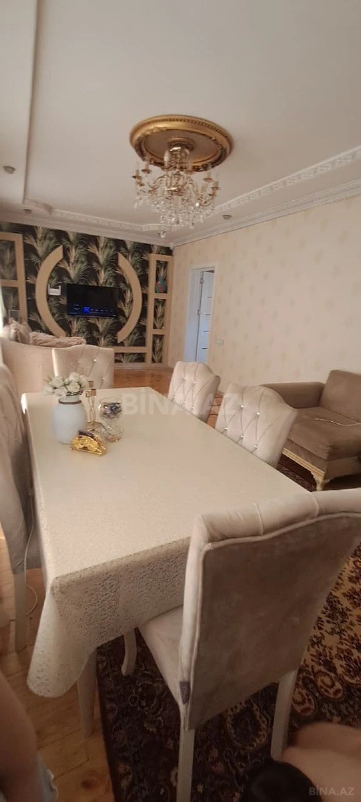 Satılır 5 otaqlı həyət evi 200 m²