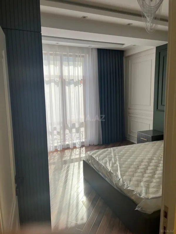 Kirayə verilir 2 otaqlı mənzil 61 m²