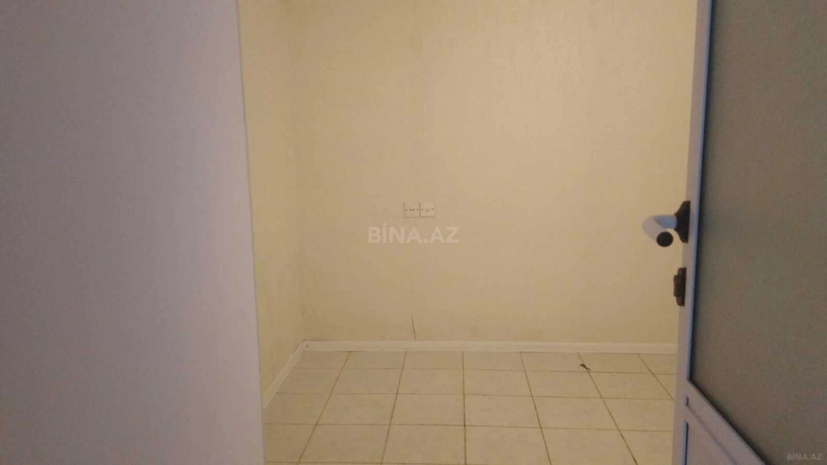 Kirayə verilir 2 otaqlı mənzil 25 m²