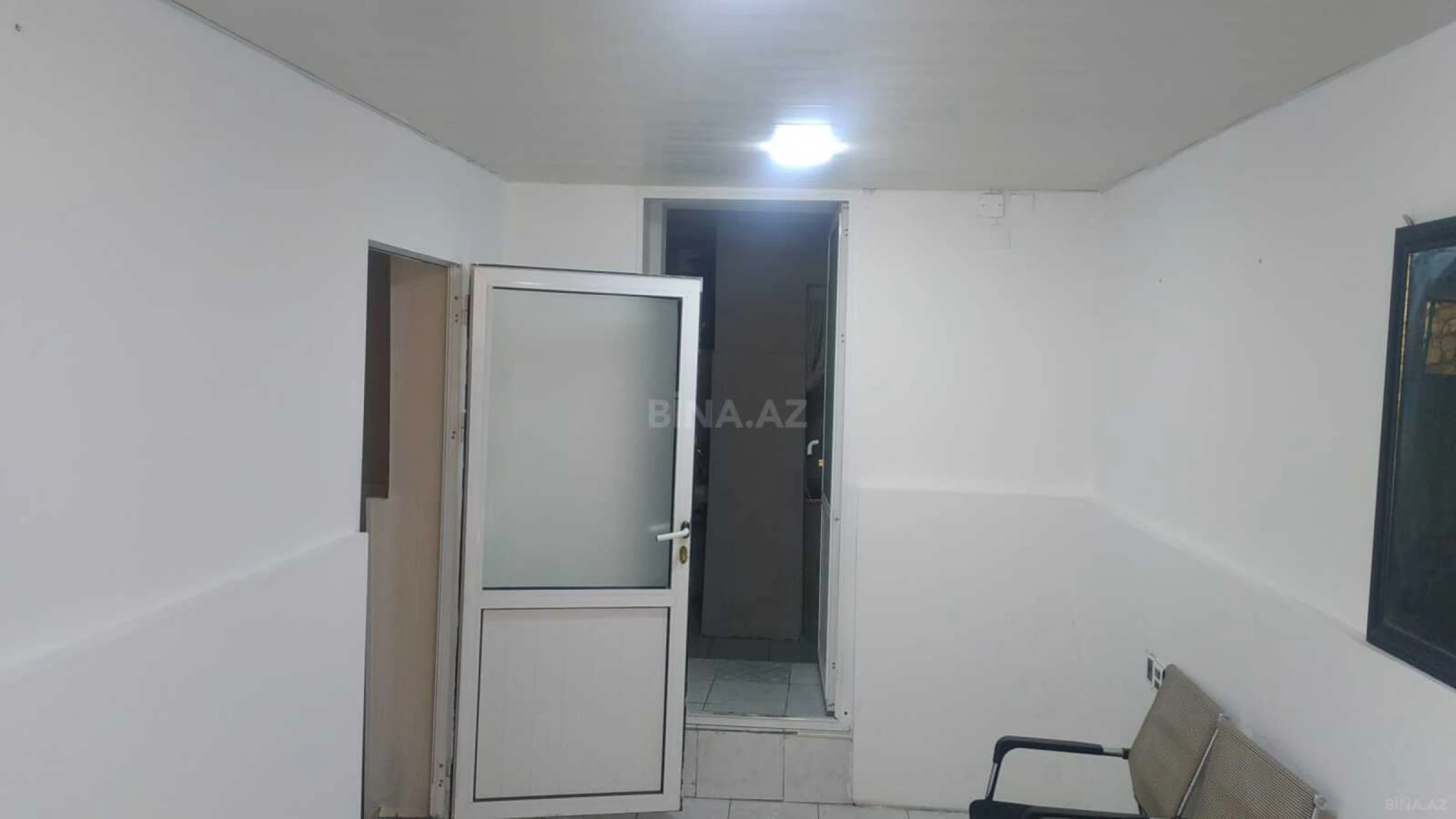 Kirayə verilir 2 otaqlı mənzil 25 m²