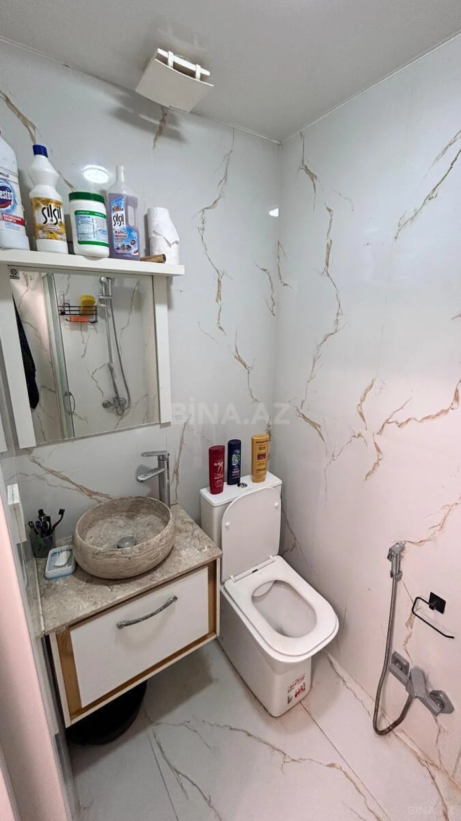 Kirayə verilir 2 otaqlı mənzil 35 m²