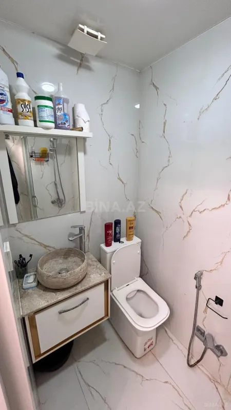 Kirayə verilir 2 otaqlı mənzil 35 m²