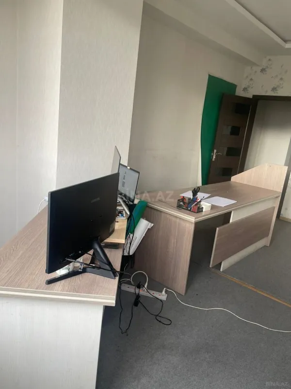 Kirayə verilir 3 otaqlı ofis 150 m²
