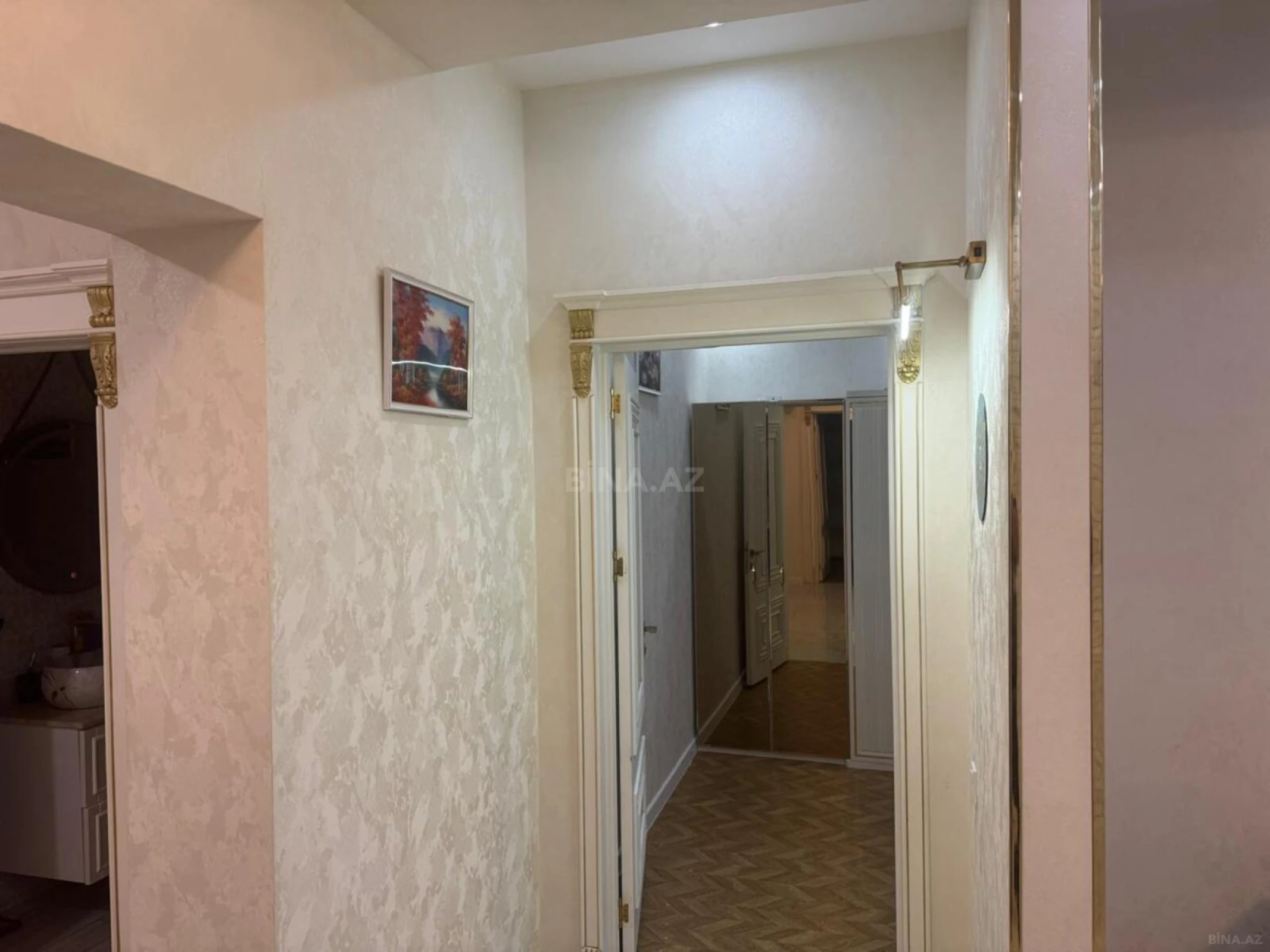 Satılır 3 otaqlı mənzil 100 m²