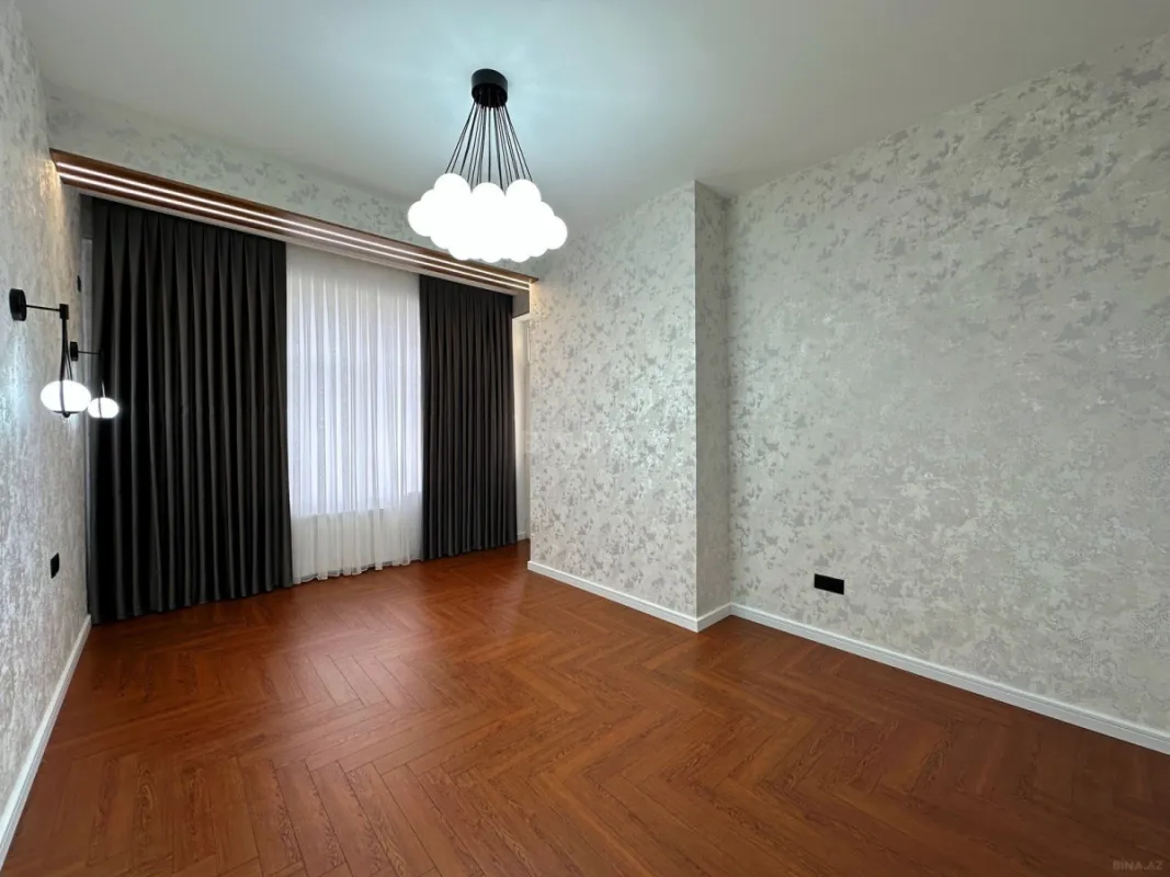 Satılır 3 otaqlı mənzil 97 m²