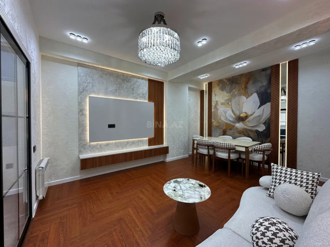 Satılır 3 otaqlı mənzil 97 m²