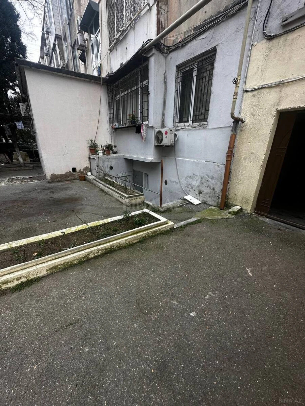 Satılır obyekt 50 m²