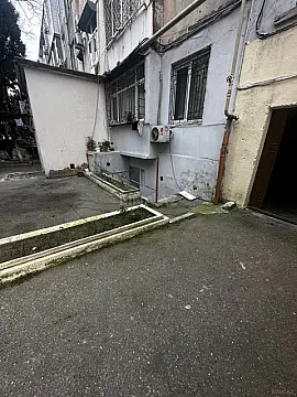 Satılır obyekt 50 m²