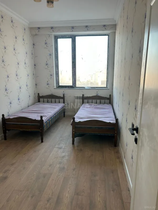 Kirayə verilir 3 otaqlı mənzil 85 m²