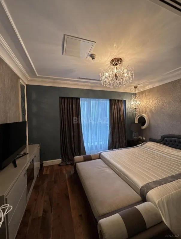 Kirayə verilir 3 otaqlı mənzil 190 m²