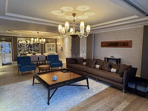 Kirayə verilir 3 otaqlı mənzil 190 m²