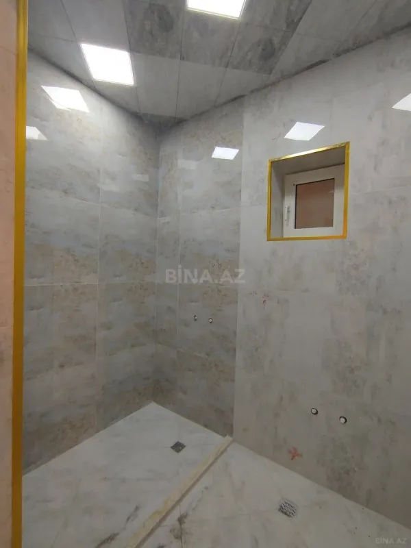 Satılır 5 otaqlı həyət evi 160 m²