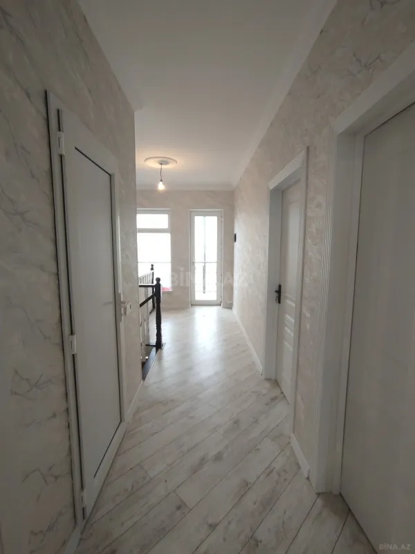 Satılır 5 otaqlı həyət evi 160 m²