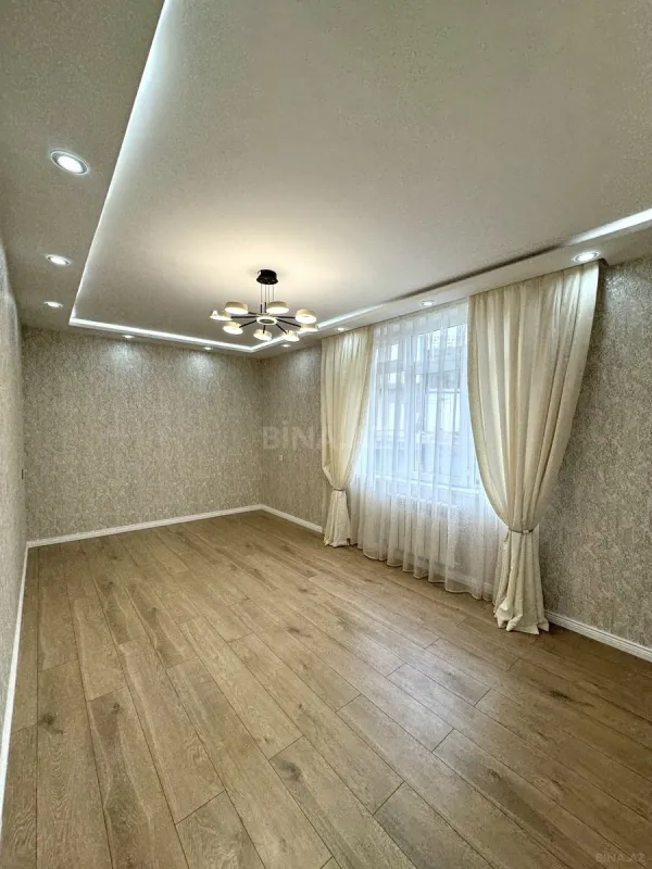 Satılır 2 otaqlı mənzil 70 m²