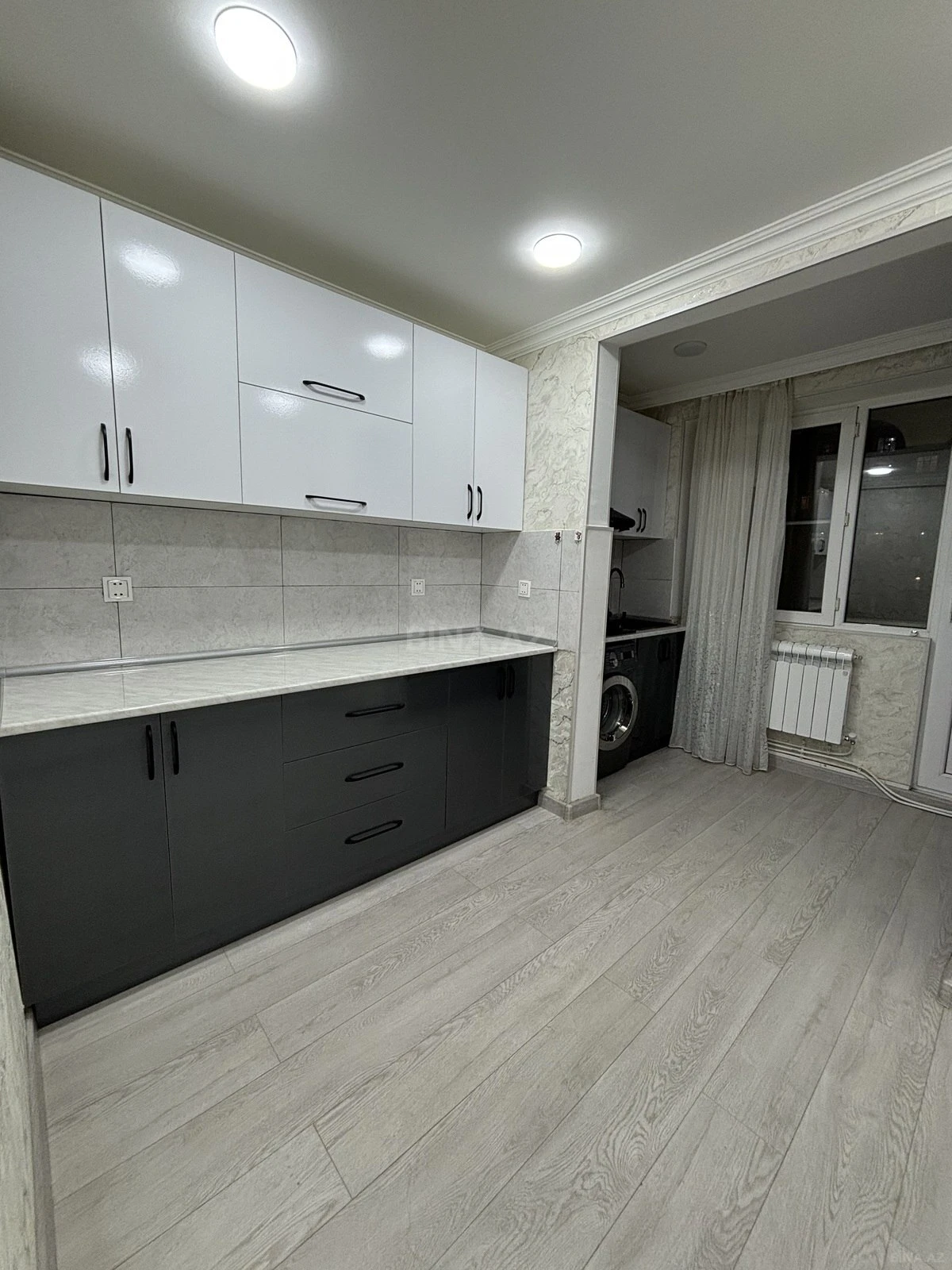 Kirayə verilir 2 otaqlı mənzil 65 m²