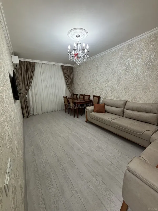 Kirayə verilir 2 otaqlı mənzil 65 m²