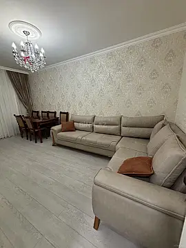Kirayə verilir 2 otaqlı mənzil 65 m²