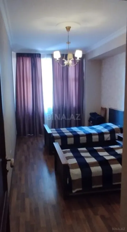Kirayə verilir 3 otaqlı mənzil 100 m²