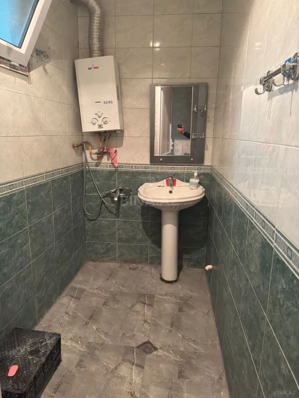 Kirayə verilir 2 otaqlı mənzil 65 m²