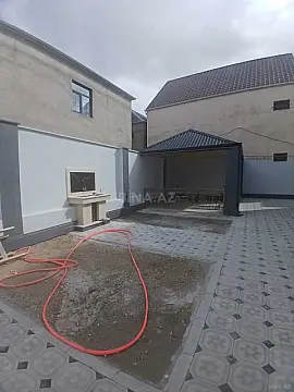 Satılır 5 otaqlı həyət evi 220 m²