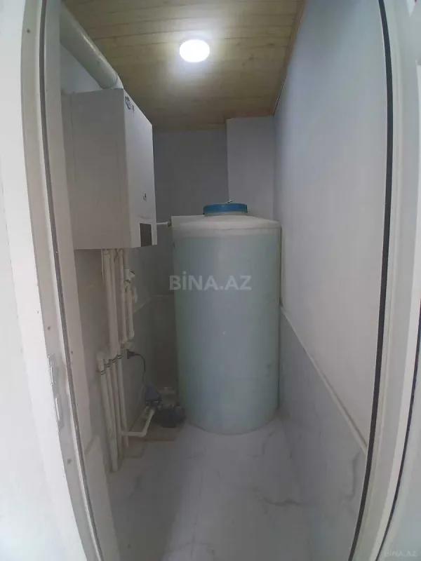 Satılır 5 otaqlı həyət evi 220 m²