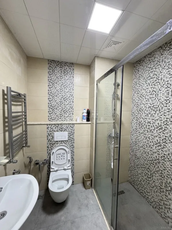 Kirayə verilir 2 otaqlı mənzil 58 m²