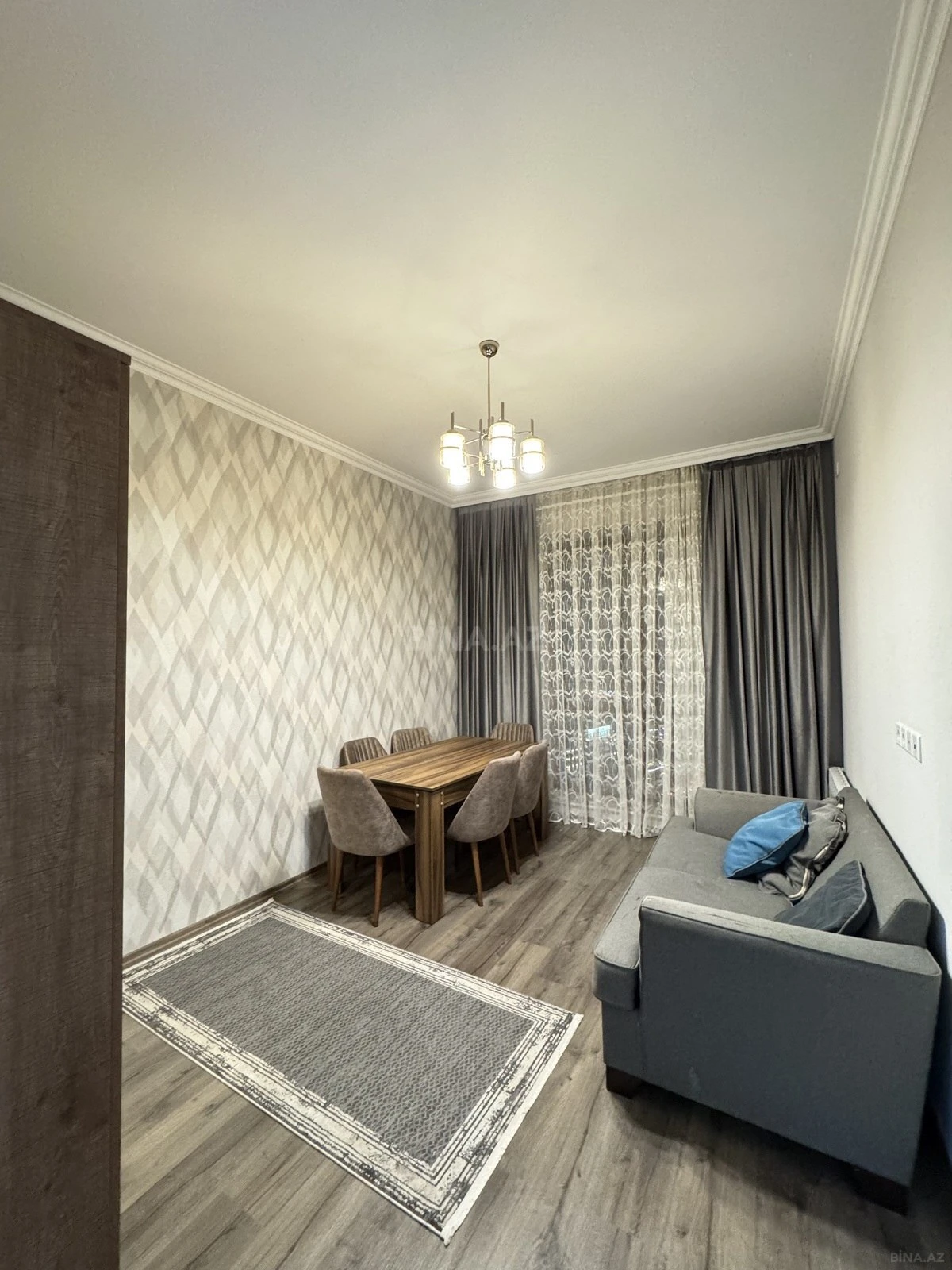 Kirayə verilir 2 otaqlı mənzil 58 m²