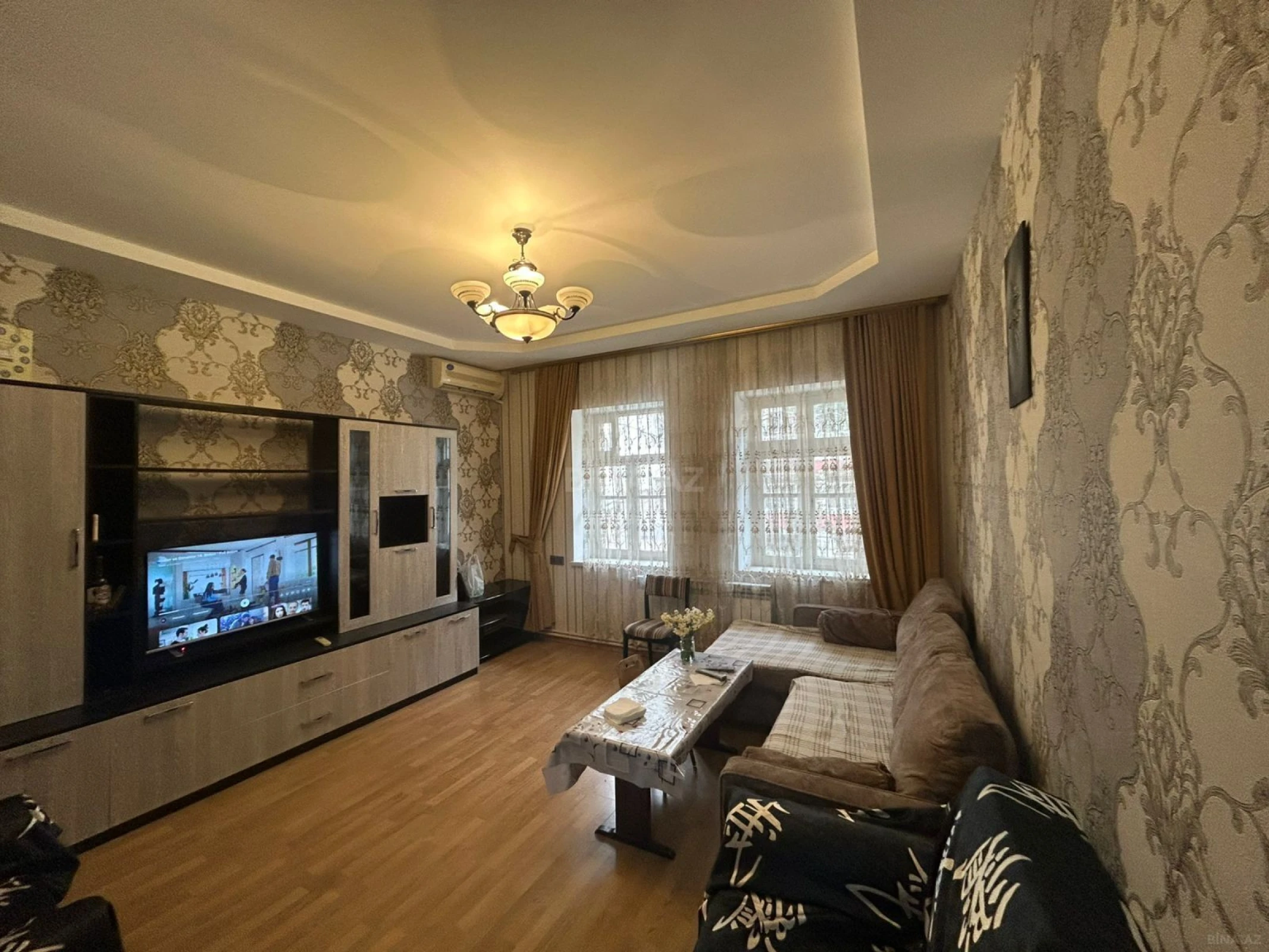 Kirayə verilir 3 otaqlı mənzil 100 m²