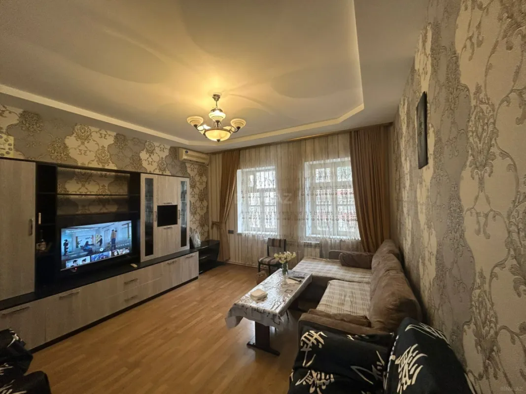 Kirayə verilir 3 otaqlı mənzil 100 m²