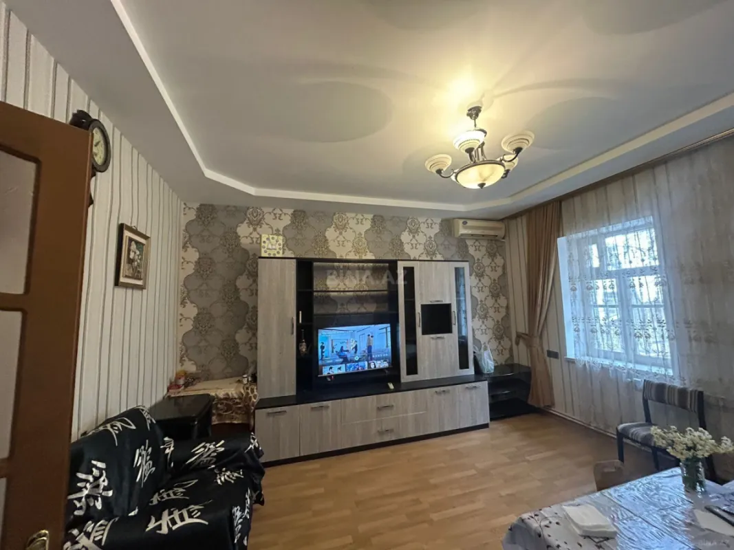 Kirayə verilir 3 otaqlı mənzil 100 m²