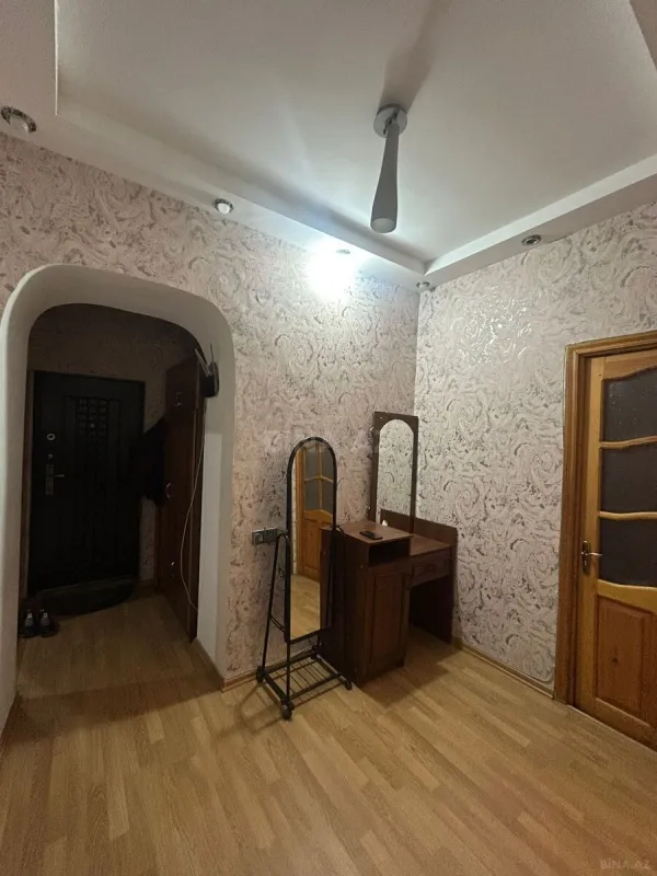 Kirayə verilir 3 otaqlı mənzil 100 m²